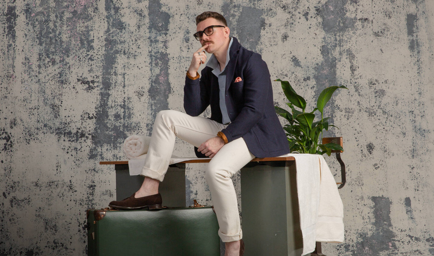 /s/files/1/0042/4266/9632/files/The_Casual_Wool_Blazer_Mobile_Banner.jpg?v=1674470132