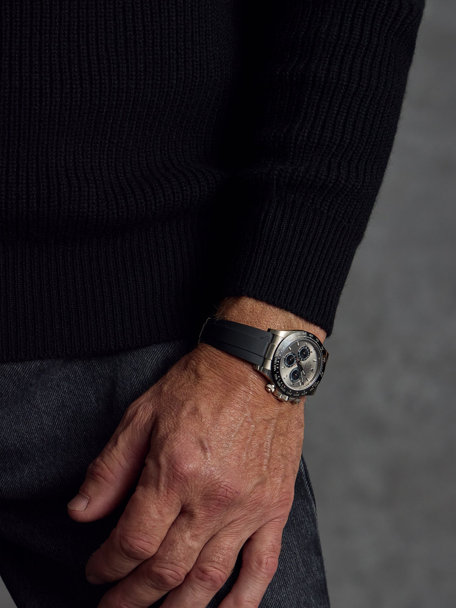 The Commando Crew Neck - Black